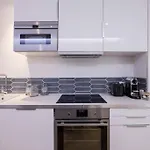 Cosy Appartment In The Heart Of Paris